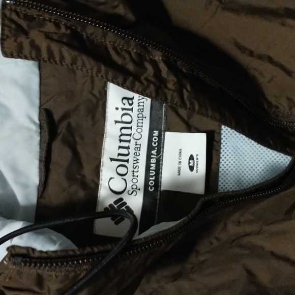 Columbia women's size M waterproof packable hooded coat - Picture 2 of 14